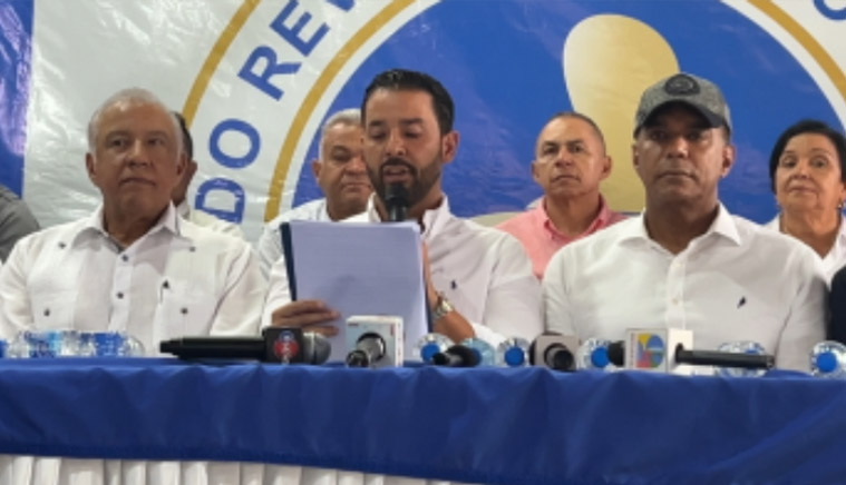 El PRM en Moca entre dos frentes y un avispero que amenaza con fracturas profundas