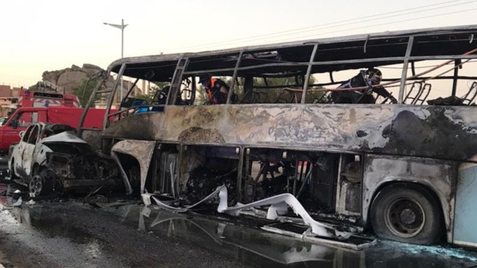 Trece muertos y 35 heridos accidente de autobús en Argelia