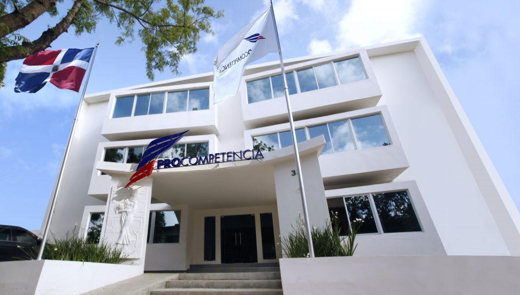Pro-Competencia consolida su liderazgo y fortalece la libre competencia en 2025