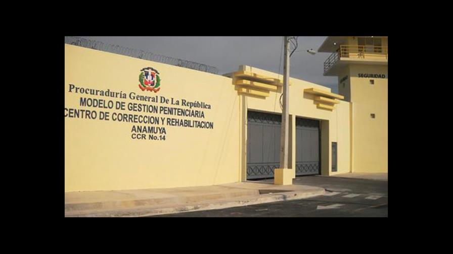 Haitiano acusado de homicidio se fuga de cárcel de Anamuya
