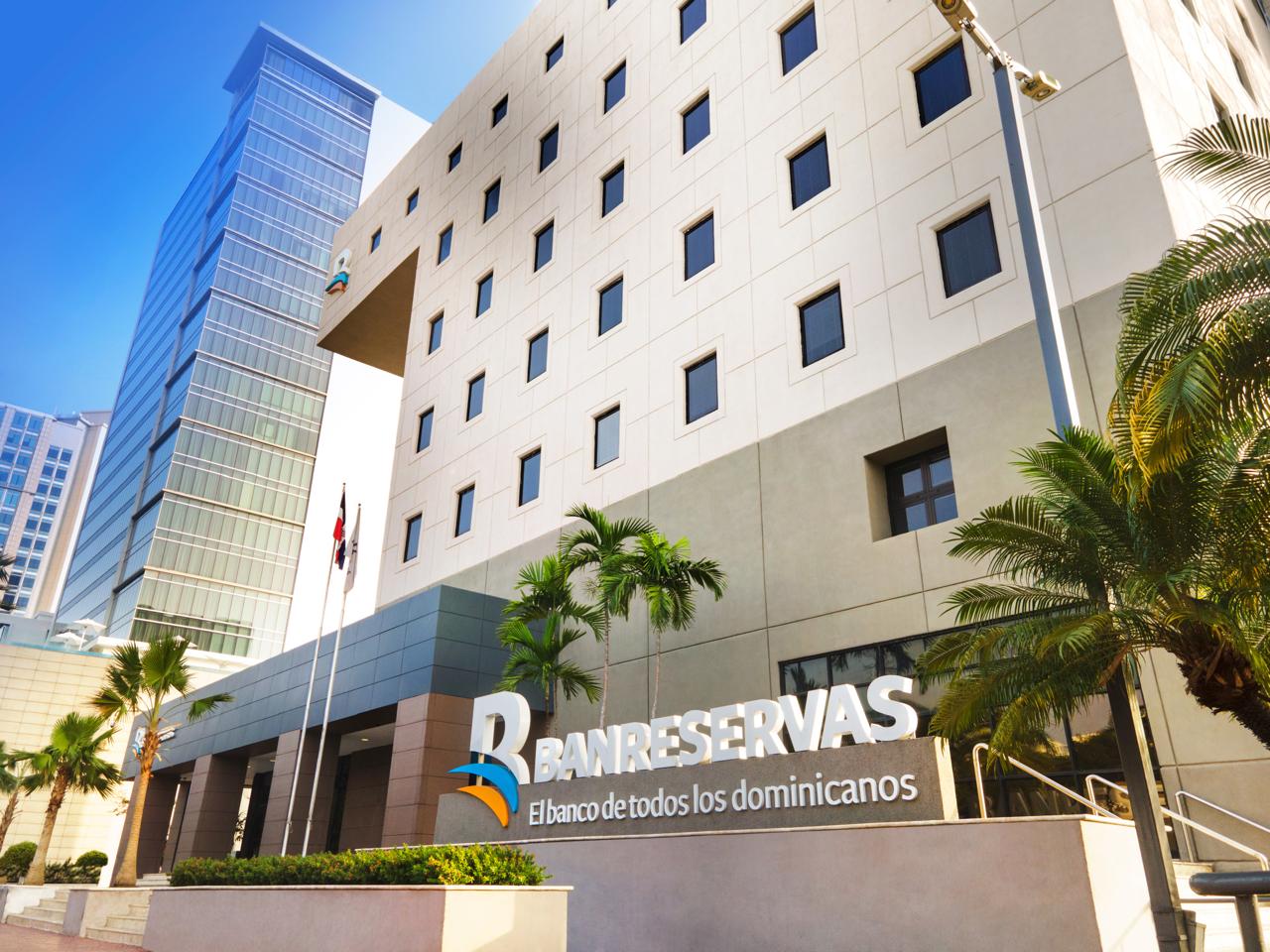 Revista Global Finance otorga dos nuevos premios a Banreservas
