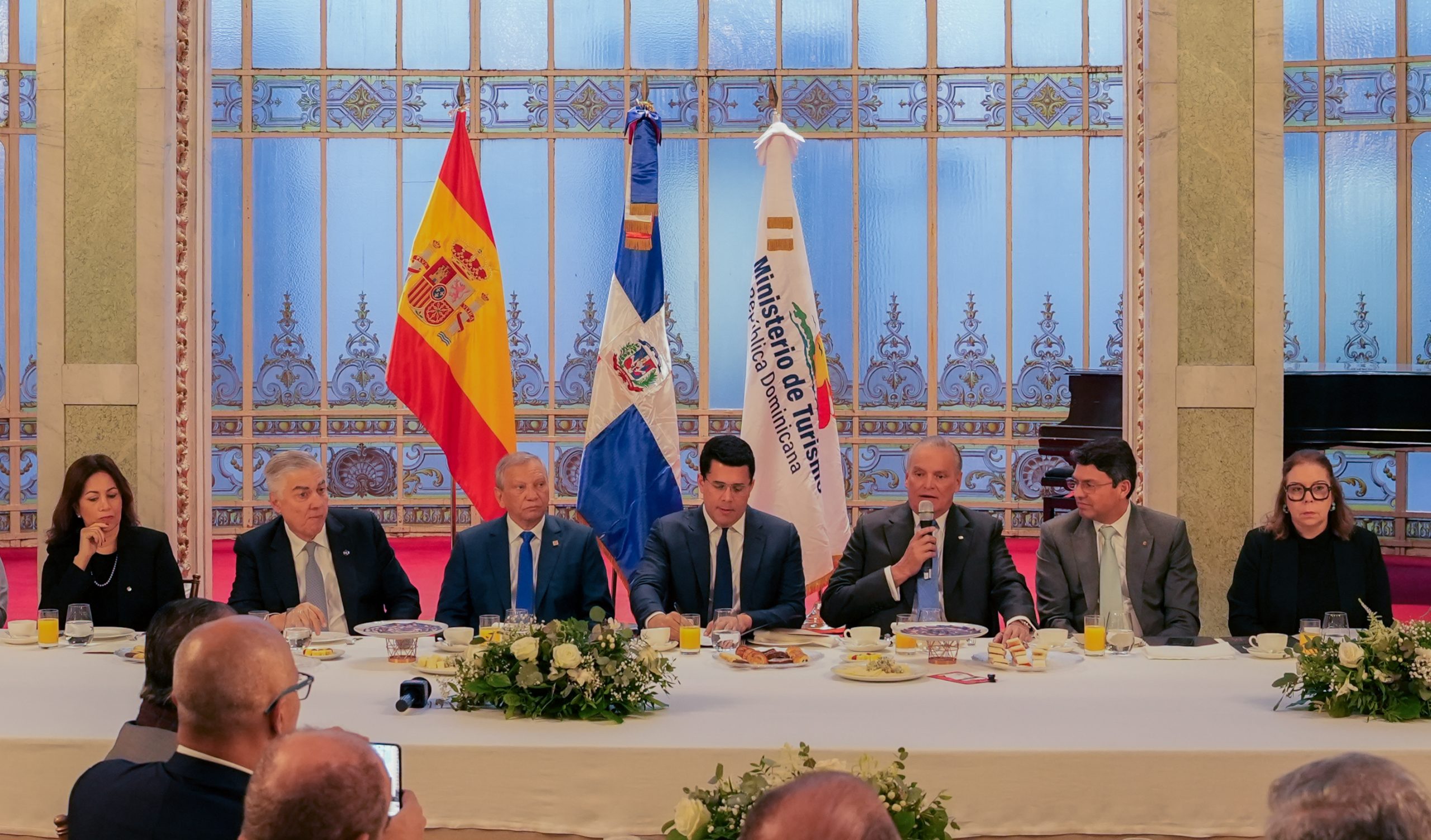 Fitur 2026 atrae intención de inversión de US$13,370 millones para el turismo en República Dominicana