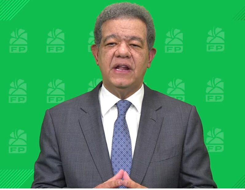 “Mi madre fue símbolo de sacrificio”: Leonel Fernández honra a las madres dominicanas en su día