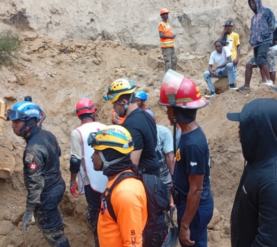 Una persona desaparecida tras derrumbe en mina