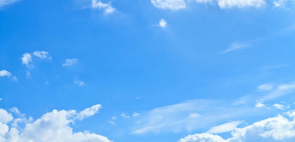 Cielo despejado y nubosidad aislada predominarán hoy