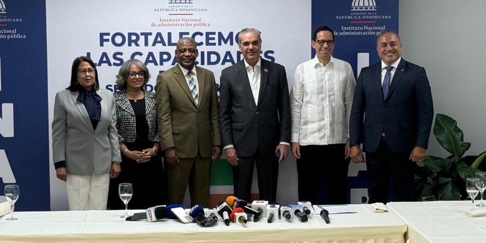 Gobierno ampliará programas de formación pública