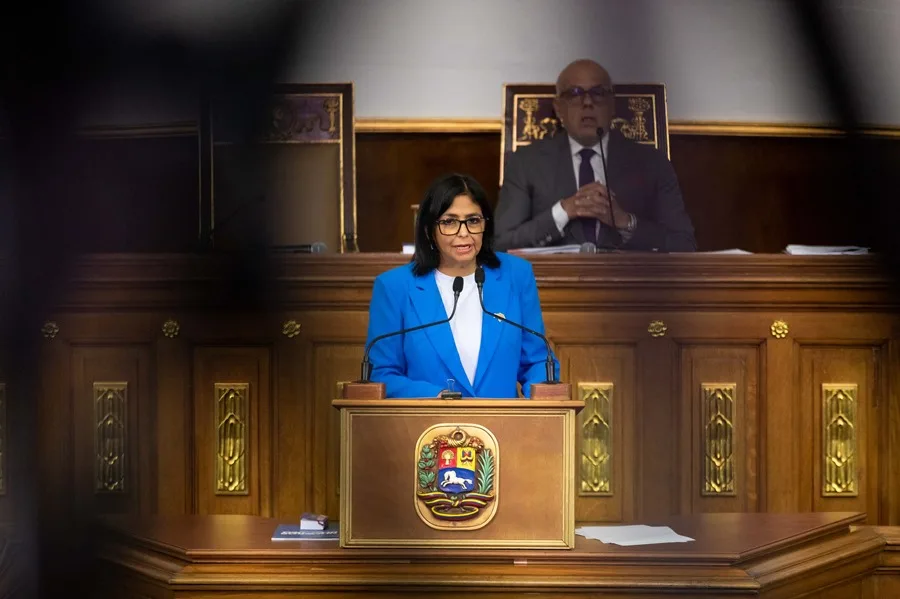 Delcy Rodríguez, una semana encargada de una Venezuela