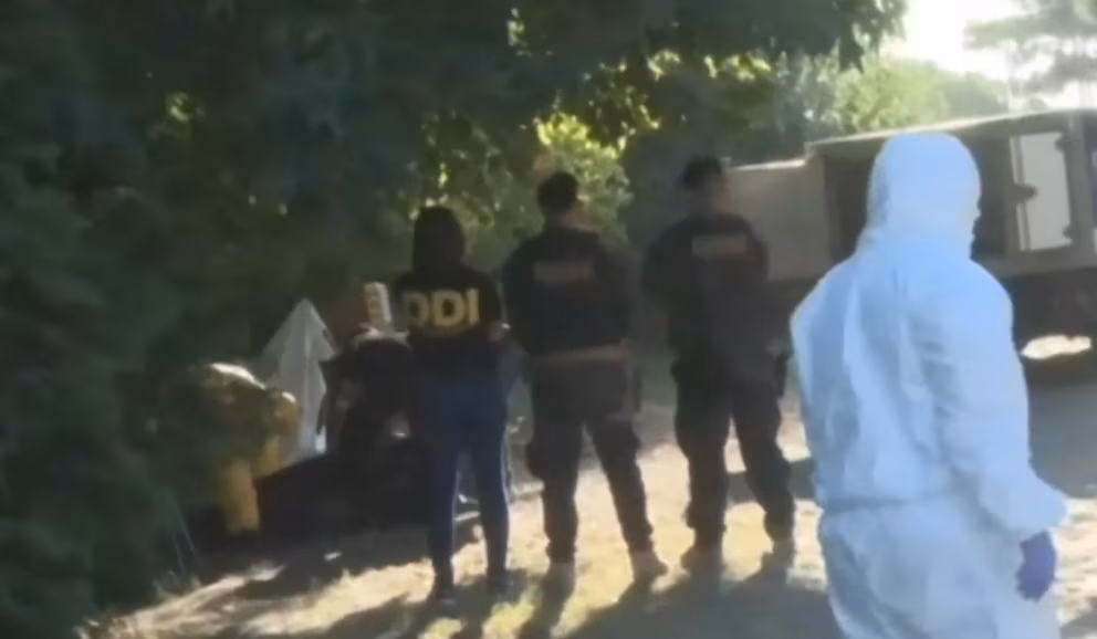 Hombre mata a su hijo de un balazo en el cuello