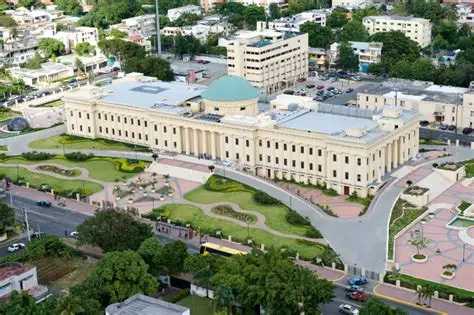 Bellas Artes anuncia convocatoria a pruebas 2026-2027