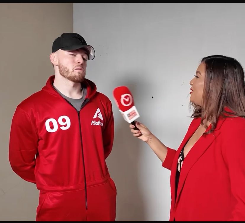 Influencer canadiense que ama la cultura dominicana