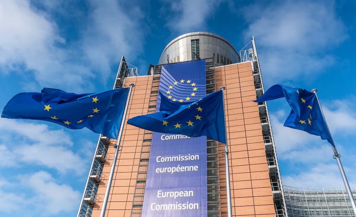 Bruselas cifra en 440.000 millones hasta 2050