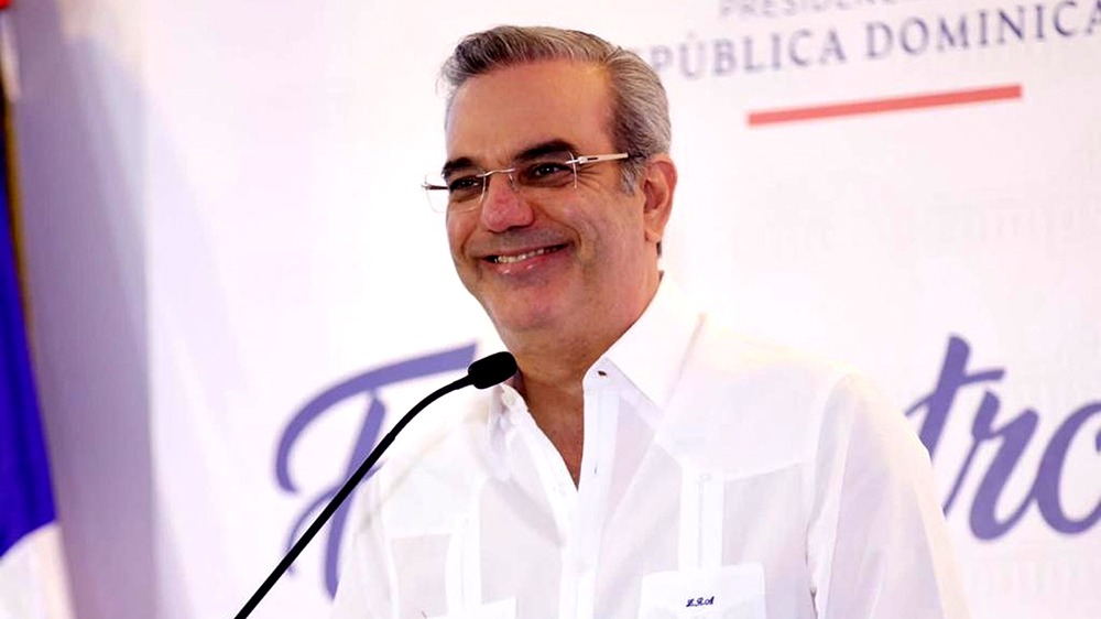 Abinader advierte acudirá a los tribunales si Aerodom