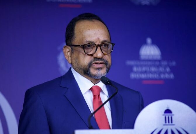 Antoliano Peralta es nombrado ministro de Justicia