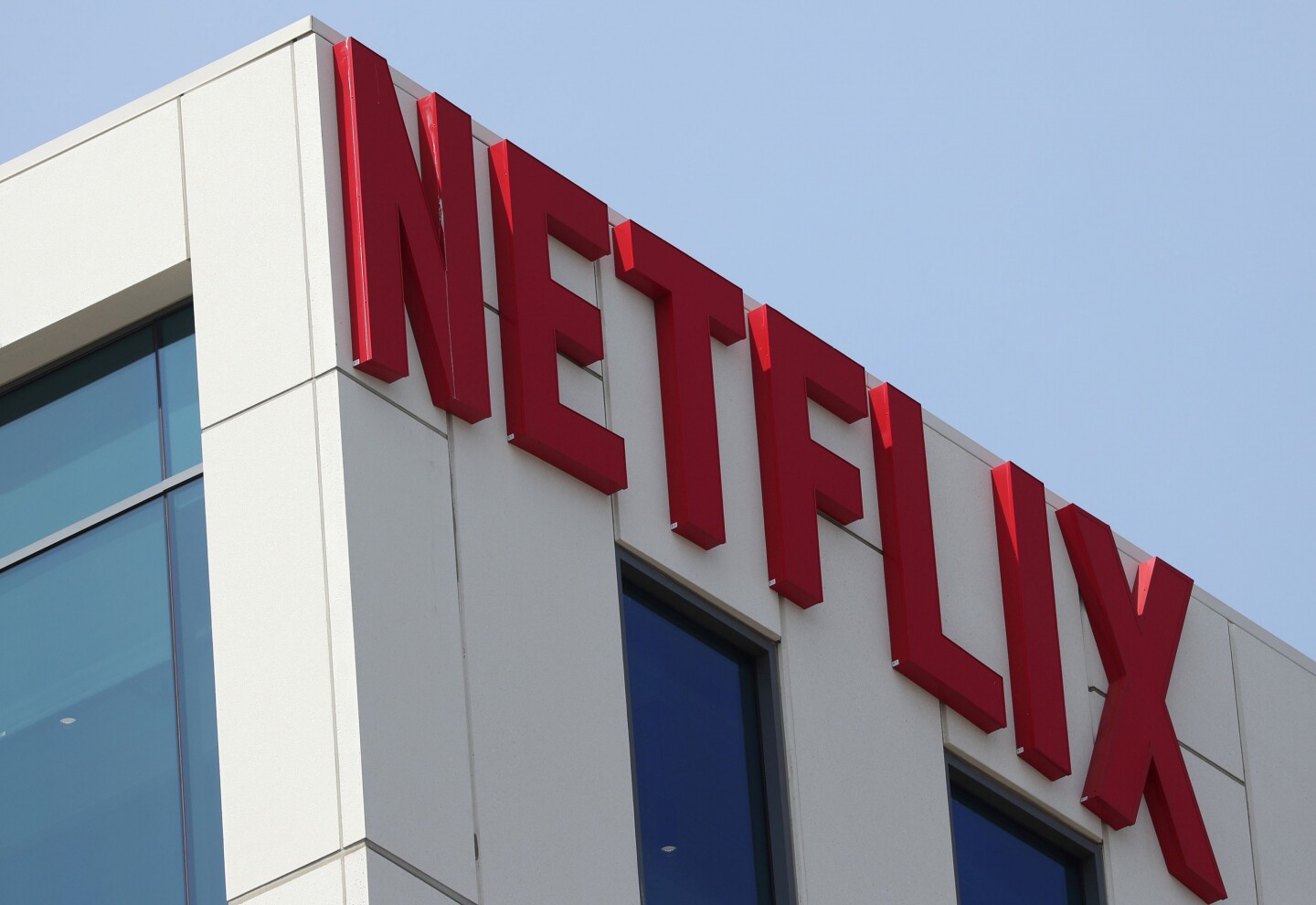 Netflix amplía el acuerdo con Sony para emitir películas
