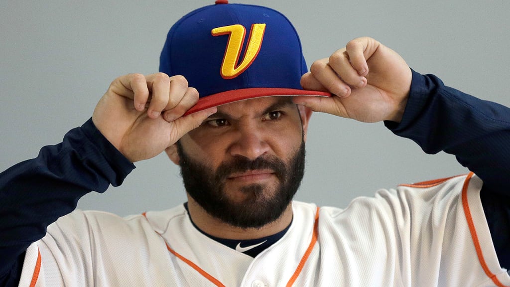 José Altuve no jugará el Clásico Mundial de Béisbol 2026 por decisión de los Astros