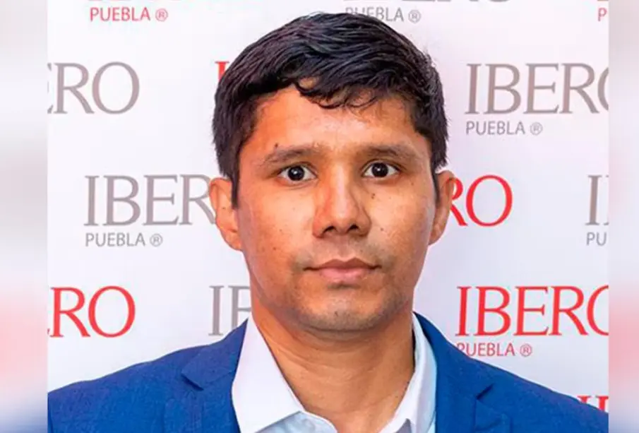 Localizan con vida al profesor colombiano