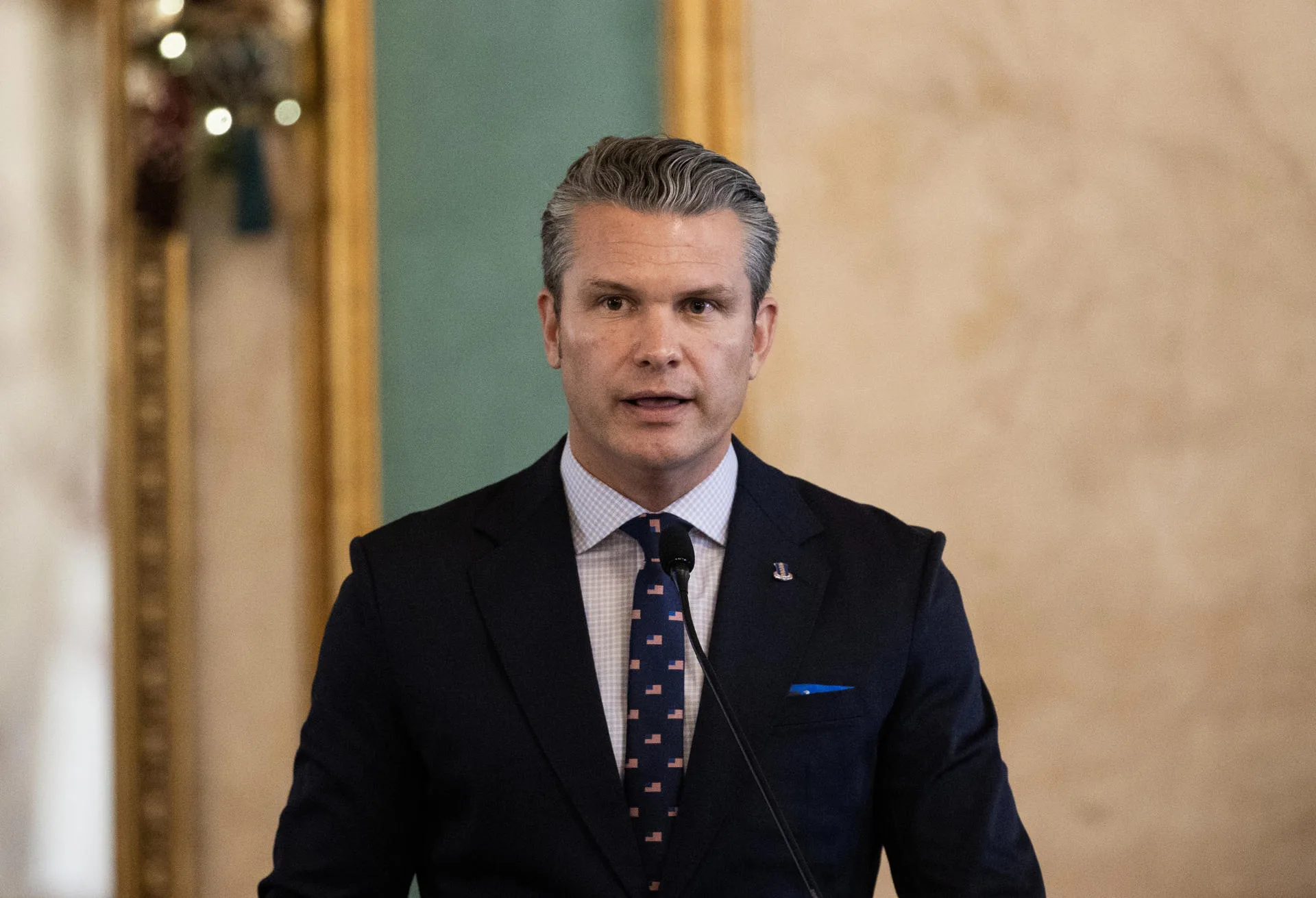 EE.UU. destruye otras dos supuestas narcolanchas