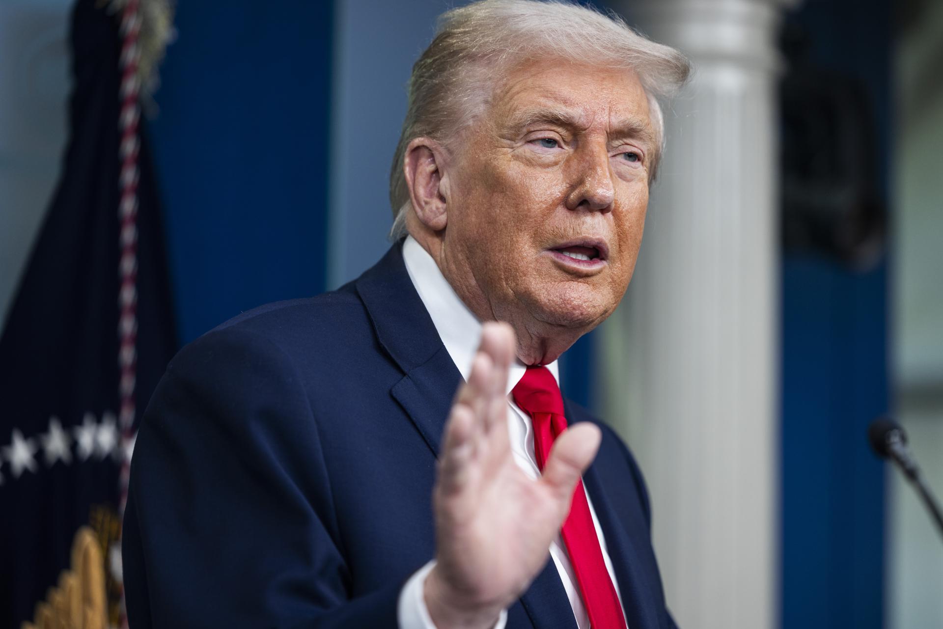 Trump asegura que Venezuela ha liberado presos políticos