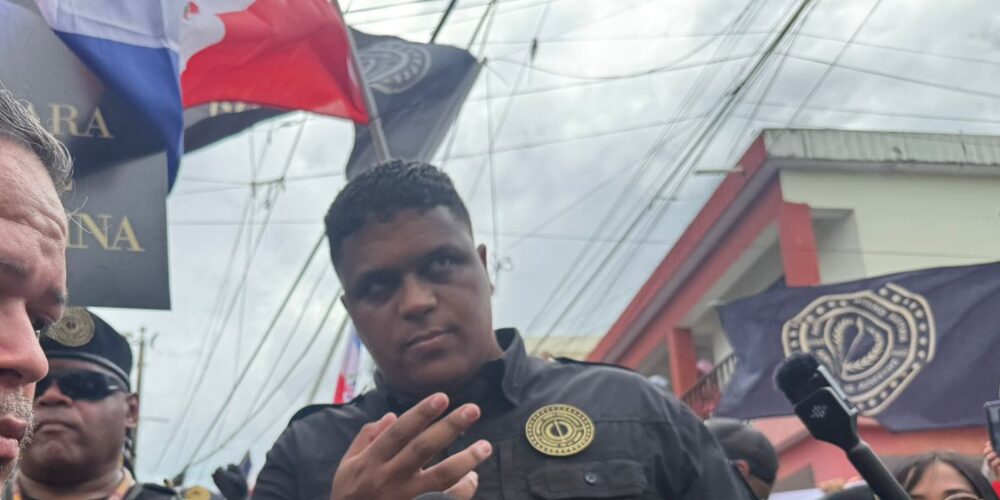 Antigua Orden exige justicia por joven asesinado en Los Mina