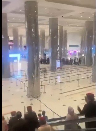Reportan aeropuerto de Dubái fue atacado por dron iraní