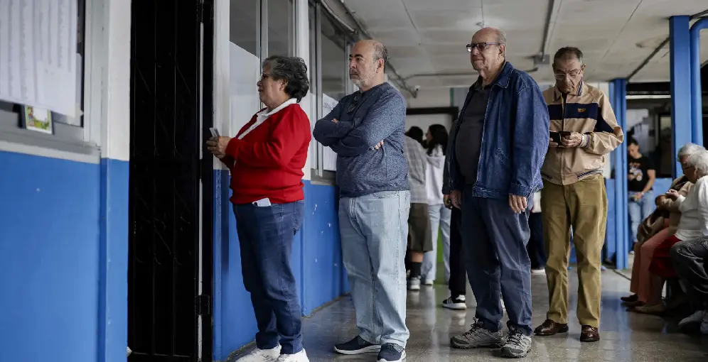 Cierran las urnas en Costa Rica