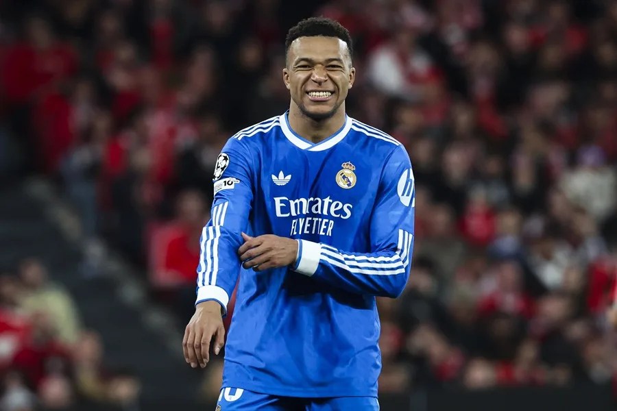 Real Madrid vence 0-1 al Benfica en Lisboa y toma ventaja en la eliminatoria