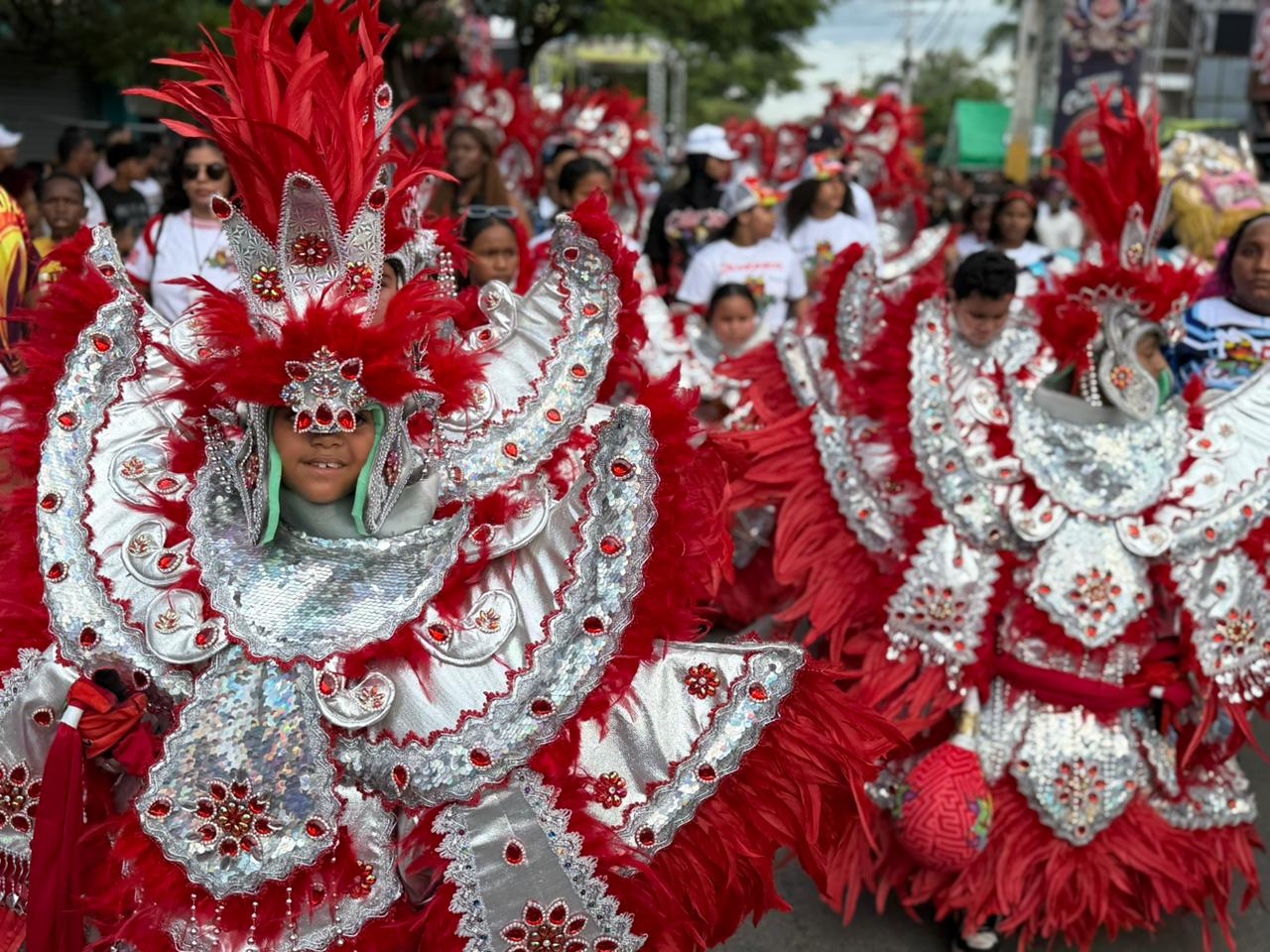 Magia, color y fantasía marcan inicio Carnaval Vegano 2026