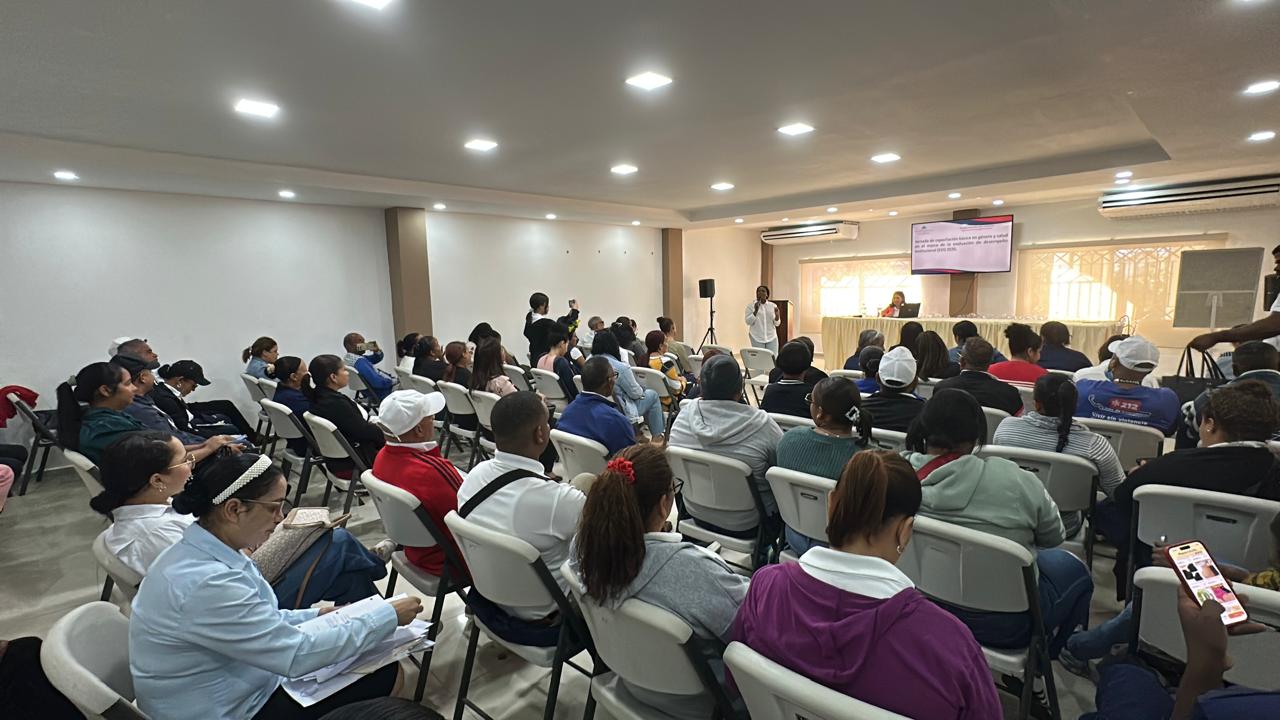 DPS Monseñor Nouel realiza taller de sensibilización