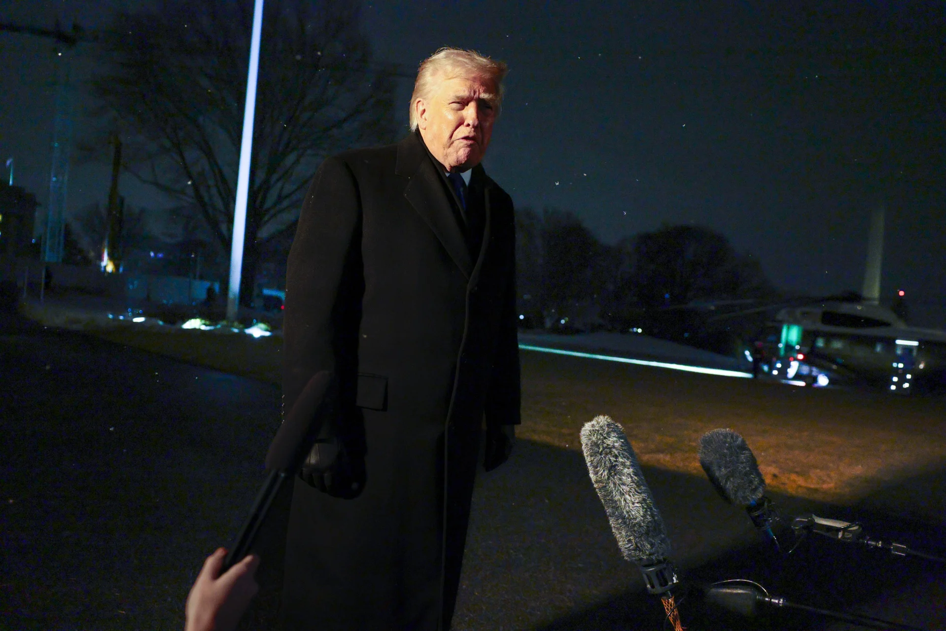 Trump dice no pedirá disculpas video muestra Obama simios