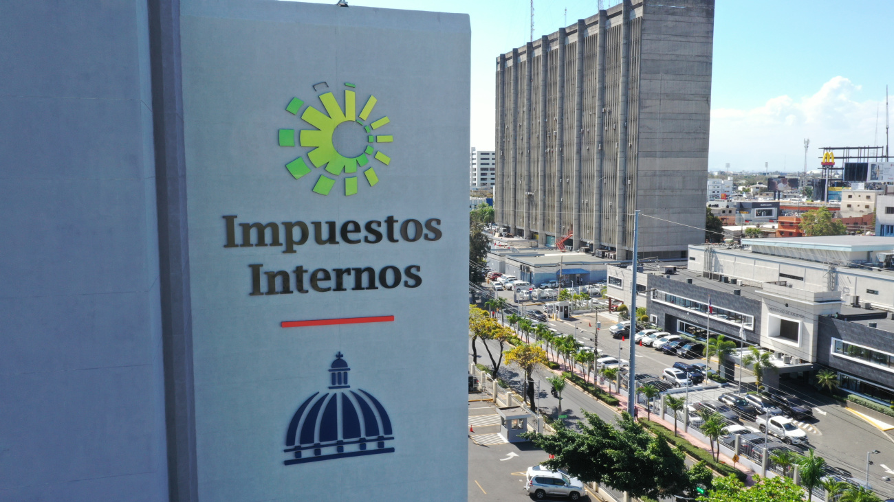La DGII recauda RD$94,751.7 millones en enero de 2026