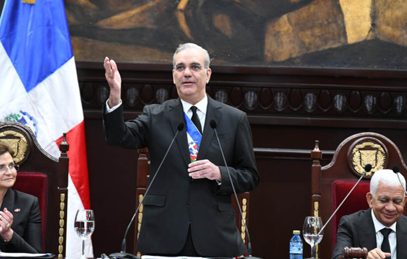 Abinader anuncia: Antes de mayo de 2028 se lanzará un satélite al espacio desde Pedernales