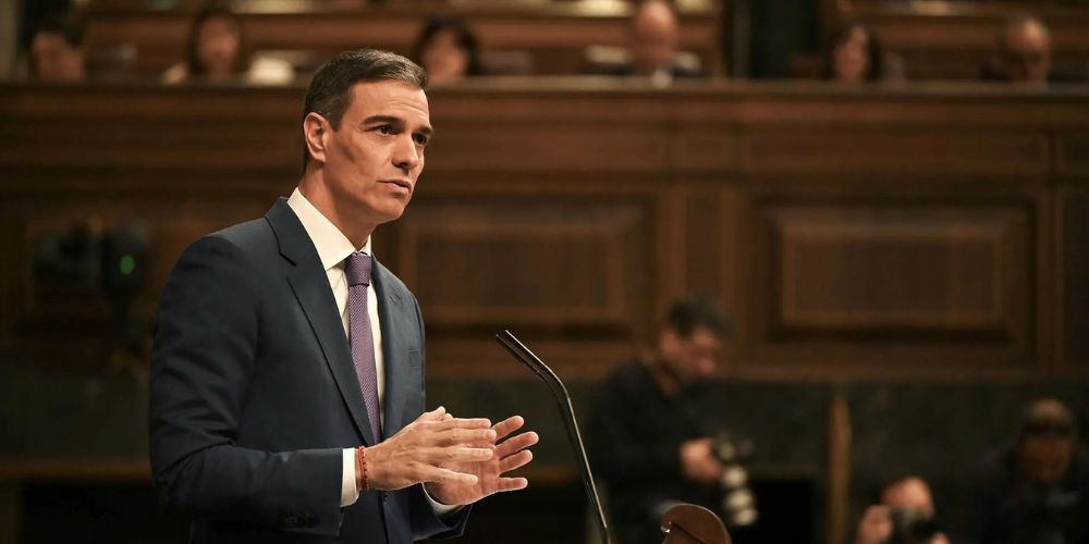 Agencias iraníes muestran una frase y una foto de Pedro Sánchez en un misil contra Israel