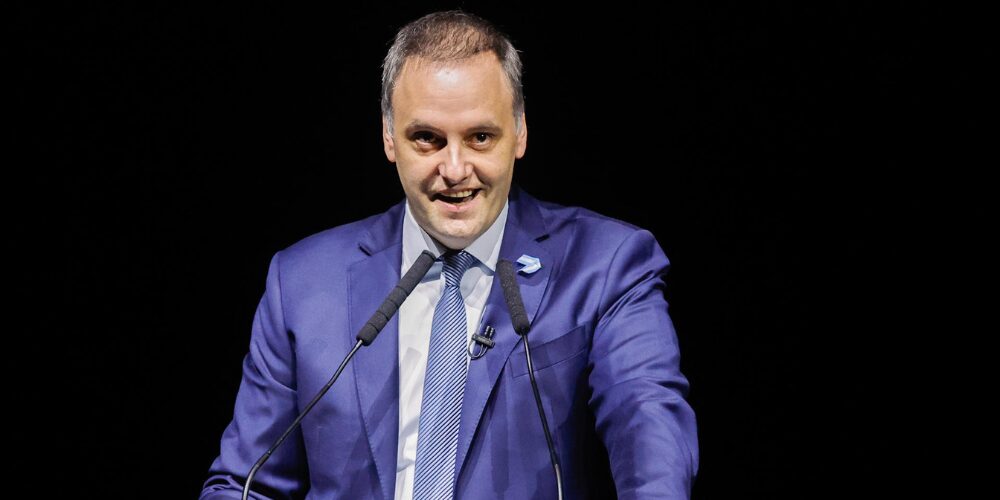 Justicia argentina investiga a jefe de Gabinete de Milei