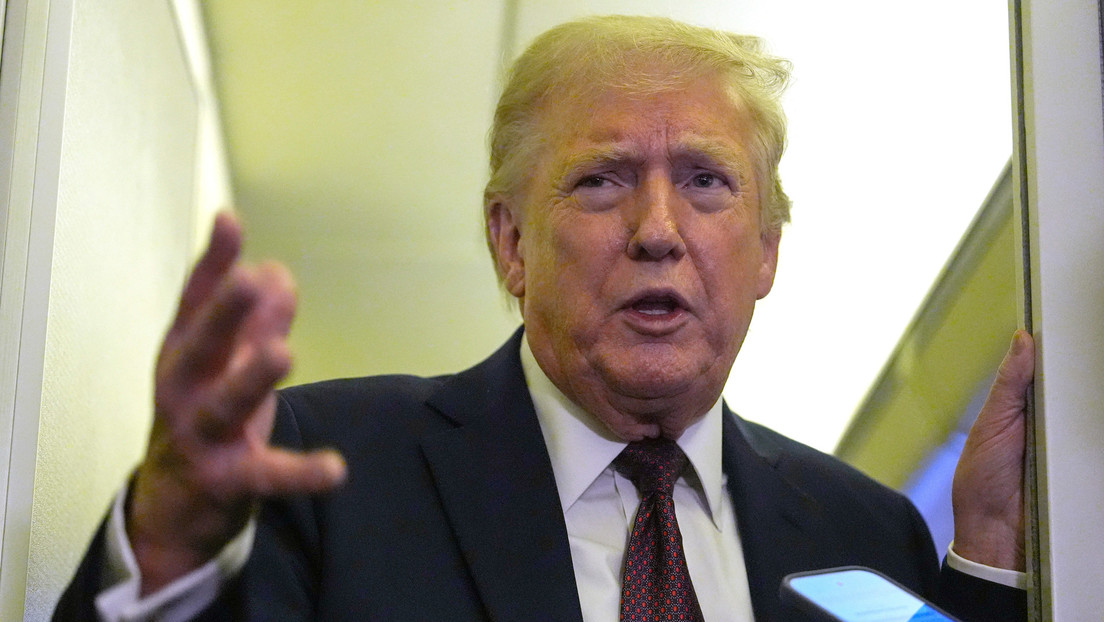 Trump afirma que EE.UU. está "hablando" con Irán