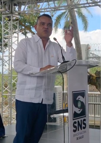 Director del SNS inaugura Centro de Primer Nivel en Bonagua