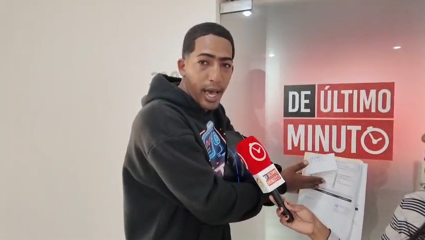 Ciudadano denuncia más de siete años con impedimento