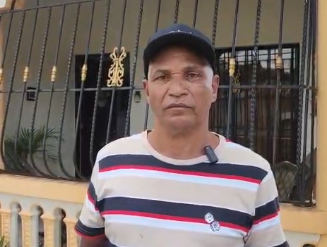 Hombre denuncia que sin tener vehículo aparece con 73 multas