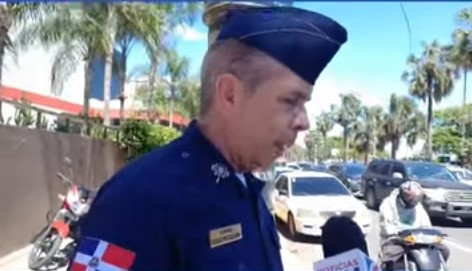 Tiroteo en Cinemacentro deja un muerto y un policía