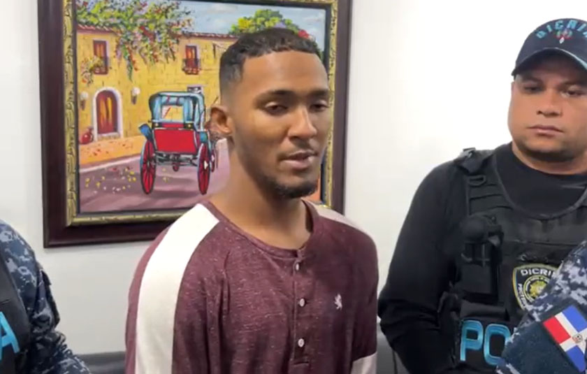 'Tengo problemas mentales' Se entrega joven tras video viral de asalto en Santiago