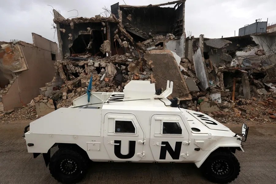 Un integrante de la fuerza de paz de la ONU en el Líbano