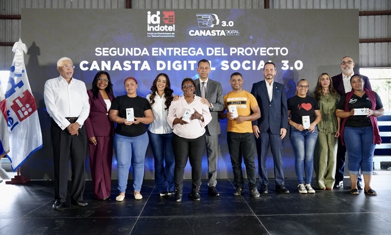 Indotel beneficia a 1,000 residentes de SDN