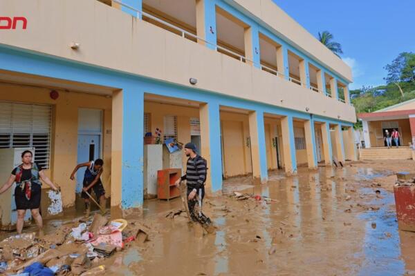 Infraestructura Escolar trabaja en rehabilitar escuelas afectadas