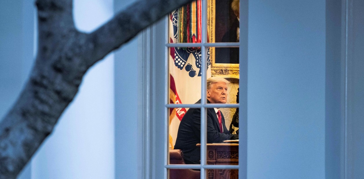 Trump permanece en su residencia de Mar-a-Lago mientras