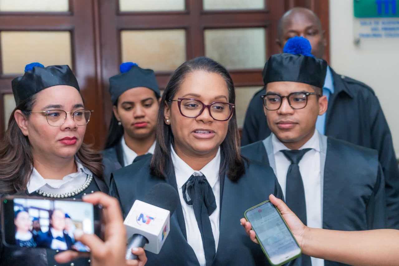 defensas de Donald Guerrero y compartes se contradicen