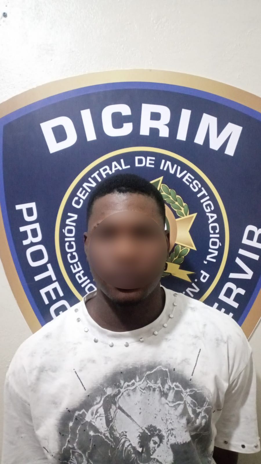 Policía Nacional apresa joven en flagrante delito