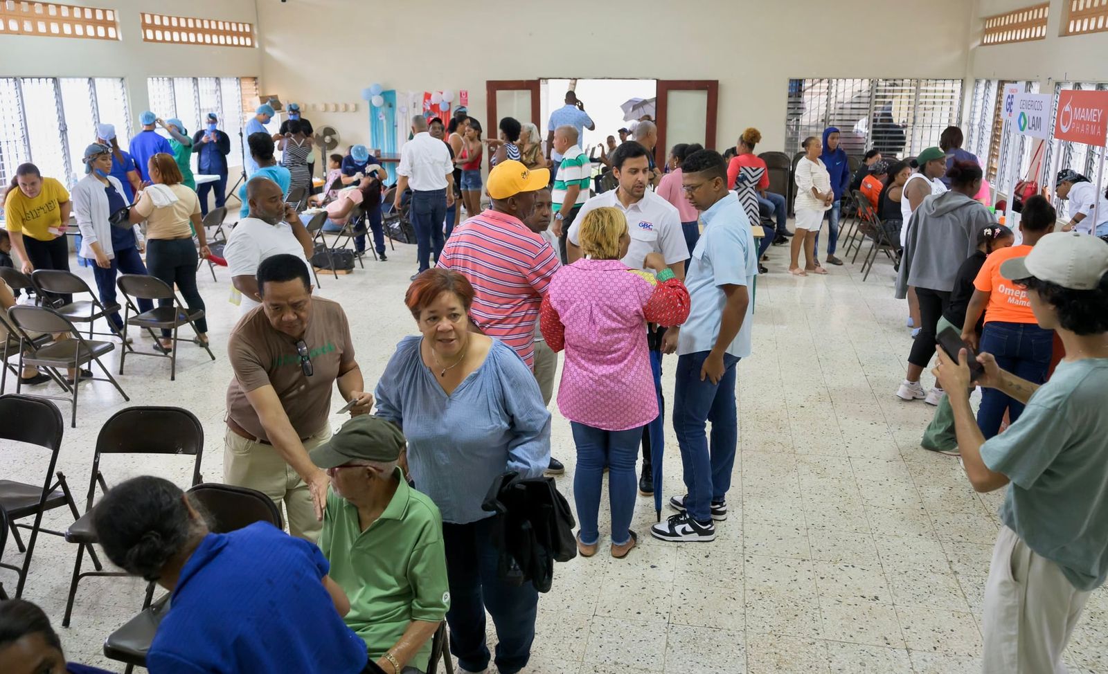 Raymond Rodríguez y Fundación GBC benefician
