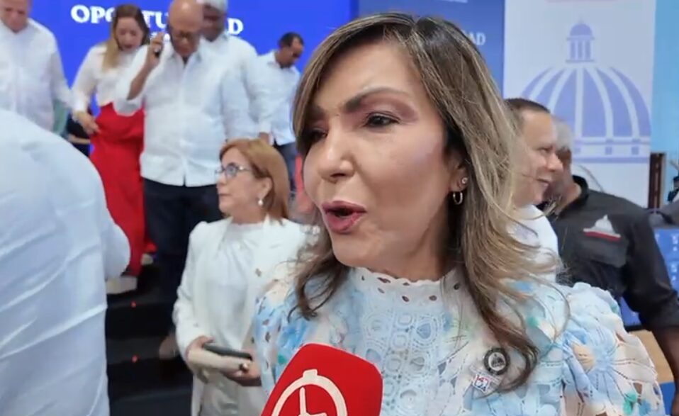 Más de 6,000 egresados Oportunidad 14-24 ya están trabajando