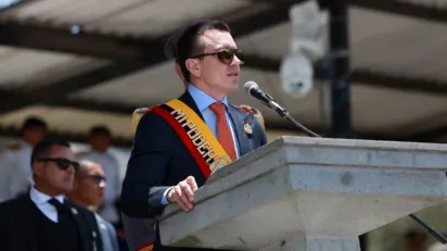 El presidente de Ecuador anuncia toque de queda