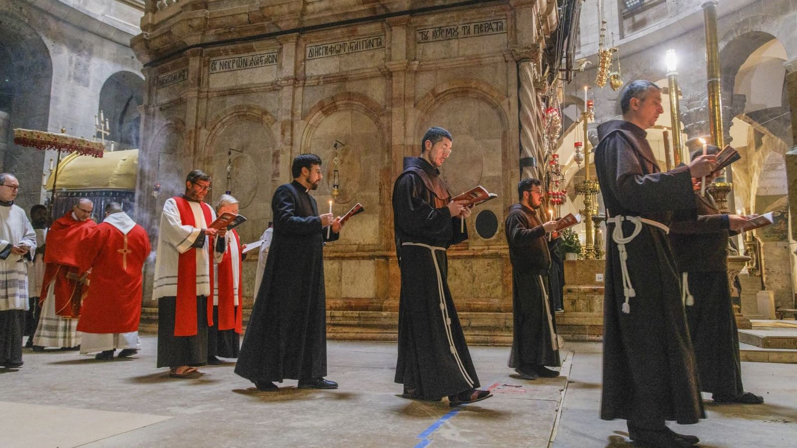 Patriarca latino de Jerusalén celebra el Domingo de Pascua