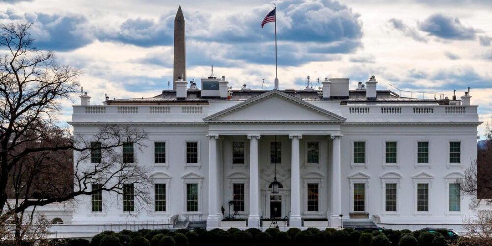 Documentos Casa Blanca no concluyen fraude electoral en 2020 pese a acusaciones de Trump